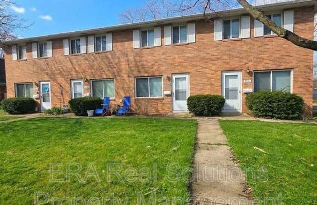 1138 McCarley Dr East photos photos