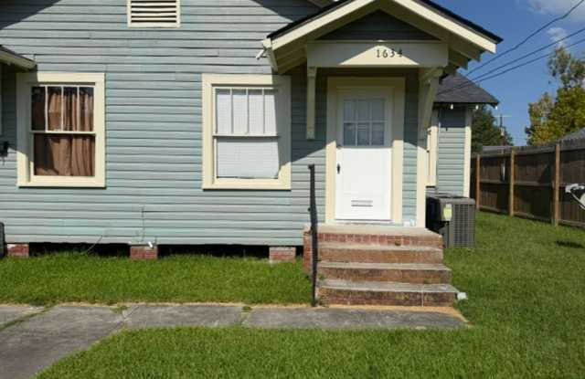 2B/1B Duplex Available in Lake Charles photos photos 2B/1B Duplex Available in Lake Charles photos photos