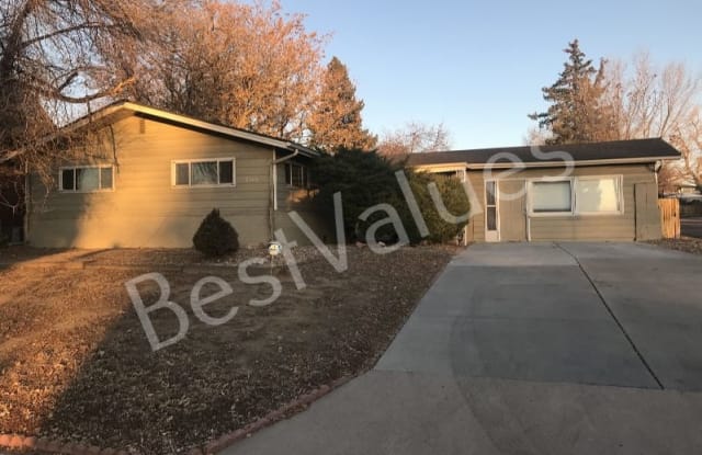 2696 S Jersey St - 2696 South Jersey Street, Holly Hills, CO 80222