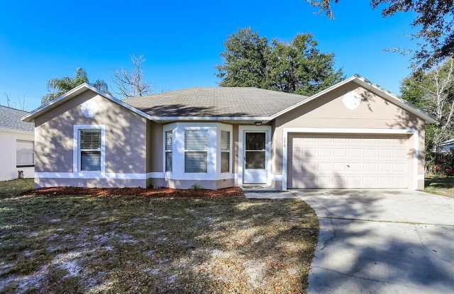 470 Breezeway Dr Gallery 1