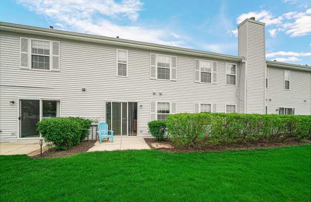 2588 Dickens Court Gallery 3