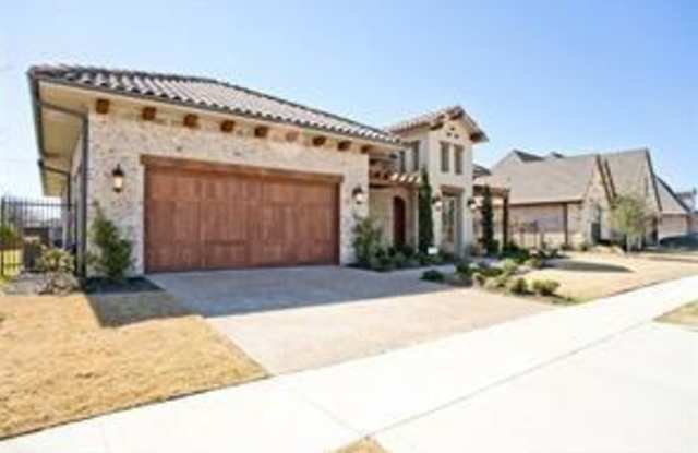 2913 Riverbrook Way Gallery 3
