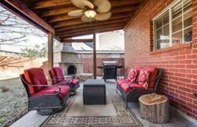 3201 Cornflower Drive Gallery 2