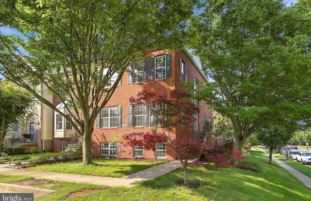 45805 MARLANE Terrace Gallery 2