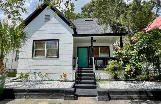 3 Bedroom 2 Bath House in the Heart of West Tampa!! photos photos