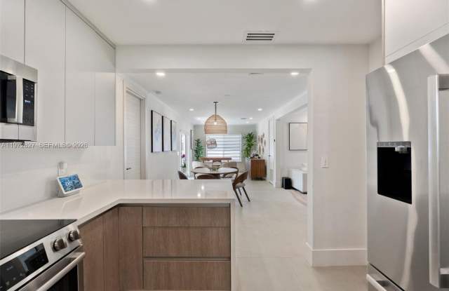 45 Palermo Avenue, Coral Gables, FL 33134 photos photos