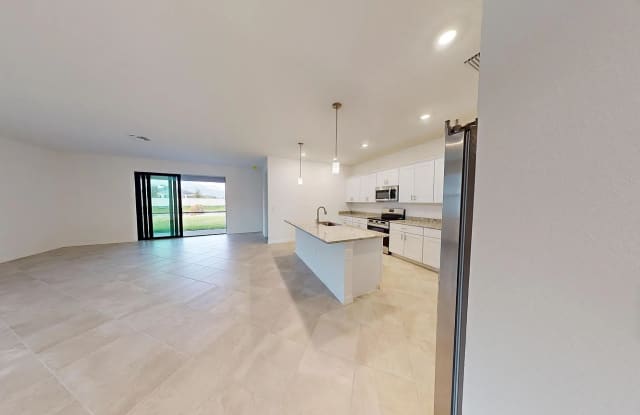 1566 Saddlewood Cir Gallery 2