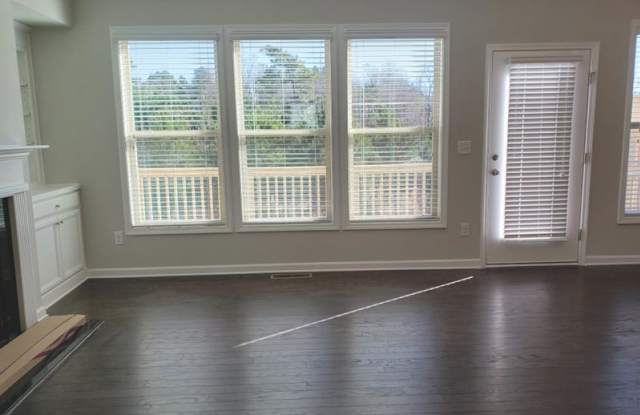 771 Sunset Park Drive Gallery 3