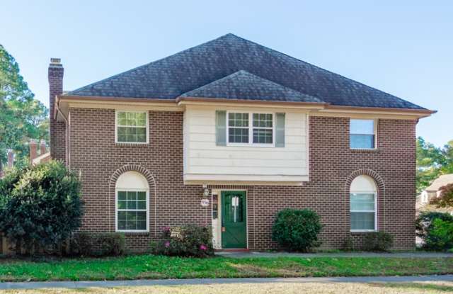 936 Poquoson Circle - 936 Poquoson Circle, Virginia Beach, VA 23452 936 Poquoson Circle - 936 Poquoson Circle, Virginia Beach, VA 23452
