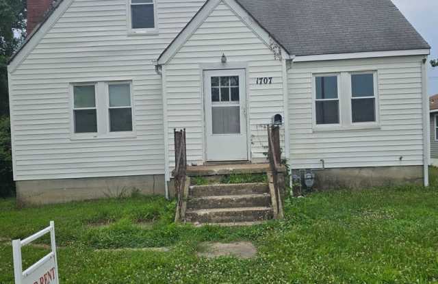 Beautiful House, Close to Campus photos photos