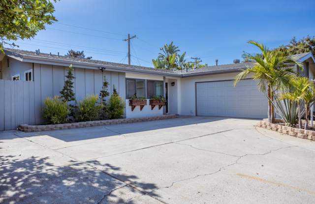 8511 Fensmuir Street photos photos