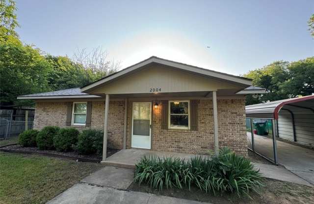 2004 THROCKMORTON Street photos photos 2004 THROCKMORTON Street photos photos