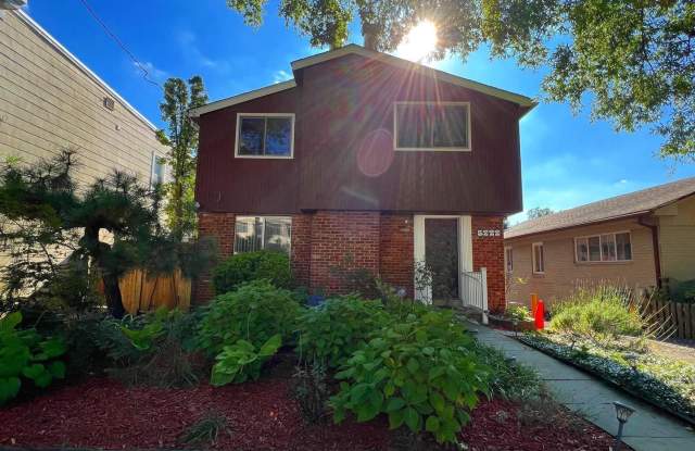5222 MACARTHUR BLVD NW photos photos