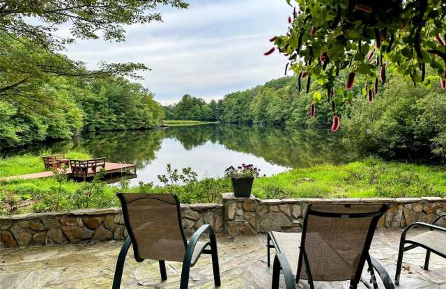 424 LakeView Drive photos photos