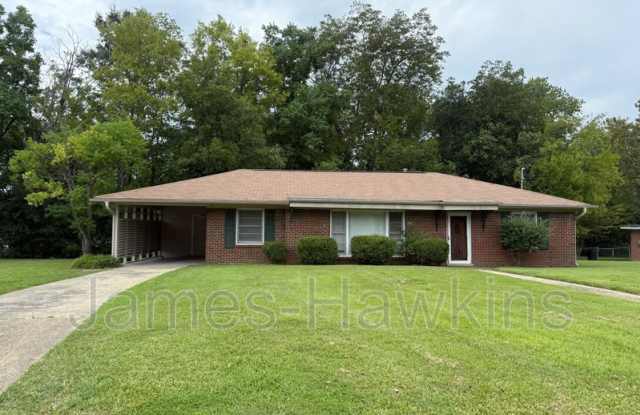 3554 Cambridge Rd, Montgomery, AL 36111 - 3554 Cambridge Road, Montgomery, AL 36111