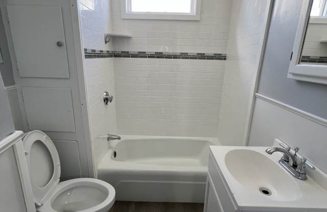 52 Harrison Avenue - 2 photos photos
