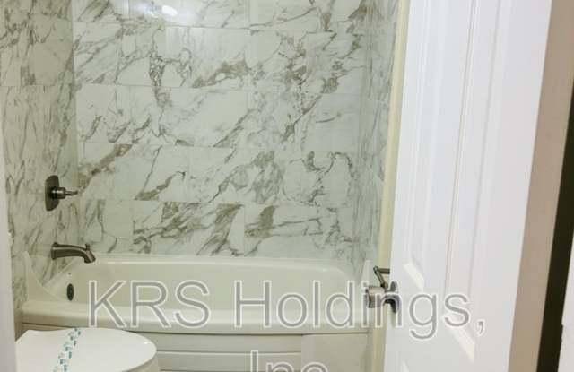 5237 Goolsby Ct Gallery 3