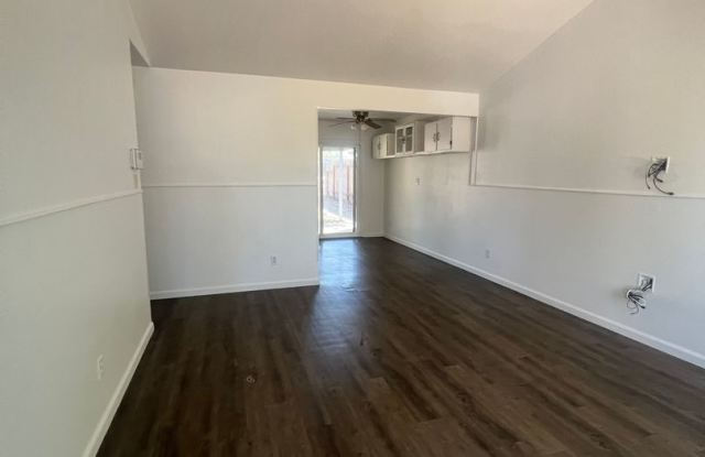 Very Nice 3 Bedroom and 1.5 Bathroom House for $2,200.00 Gallery 4