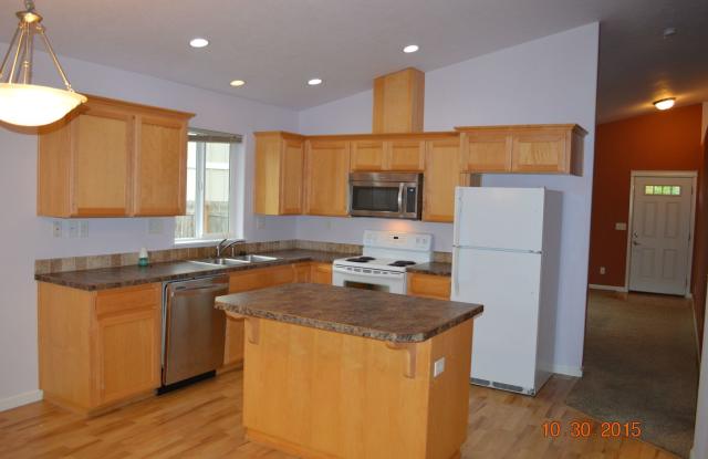 Nice home on Cul-de-sac Gallery 4