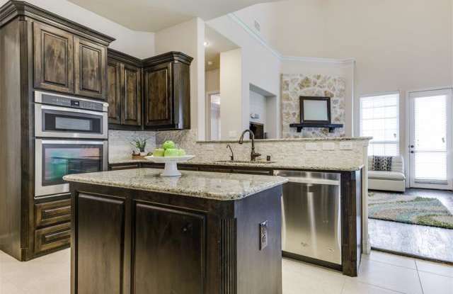 12675 Tealsky Drive Gallery 2