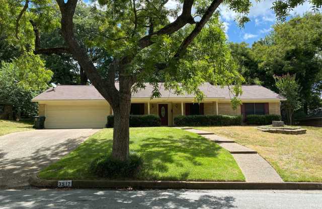 3512 Glendale photos photos