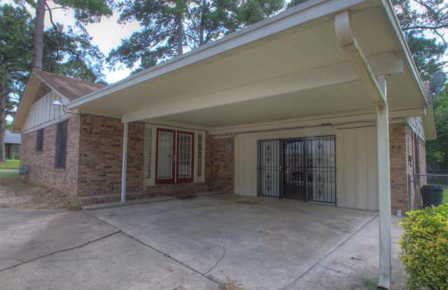 449 E Greenfield Dr Gallery 4