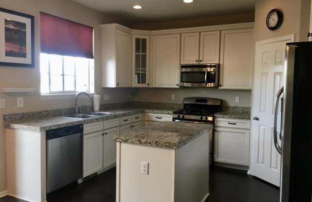 6079 South Jamestown Way Gallery 4