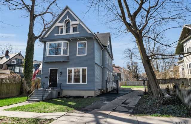 887 W Ferry Street photos photos