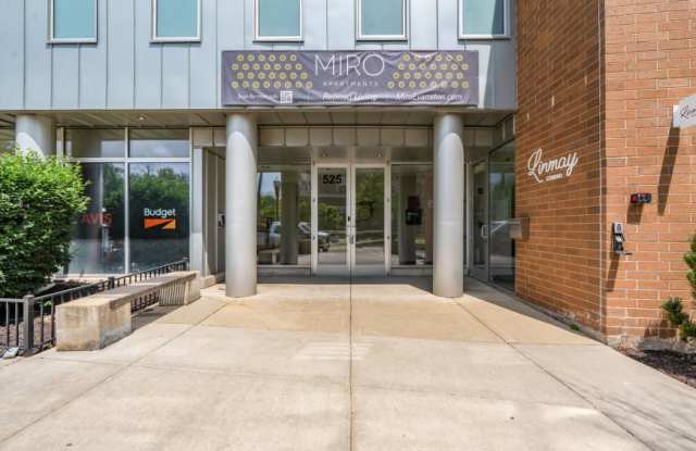 535 Kedzie St. Gallery 4