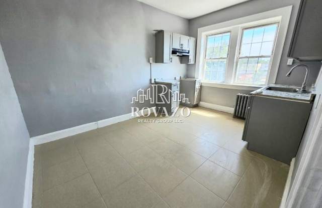 1009 Chancellor Avenue photos photos