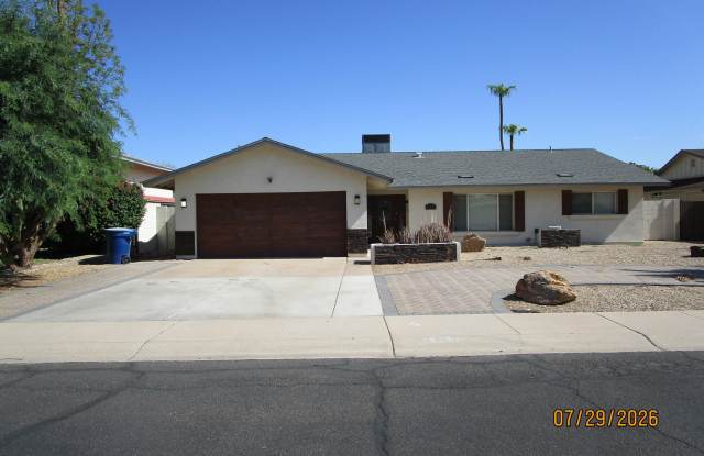 1316 E DONNER Drive Gallery 2