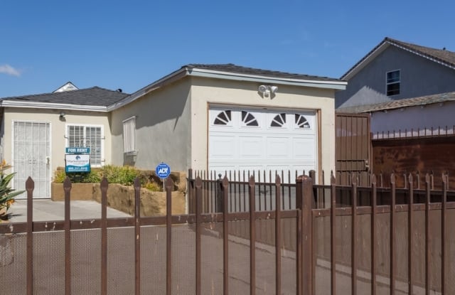 2023 E 114th St - 2023 East 114th Street, Los Angeles, CA 90059