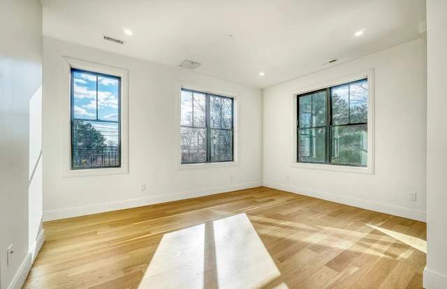 120 Moore St # 202 photos photos