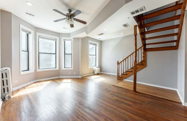 2202 W Belmont Ave photos photos