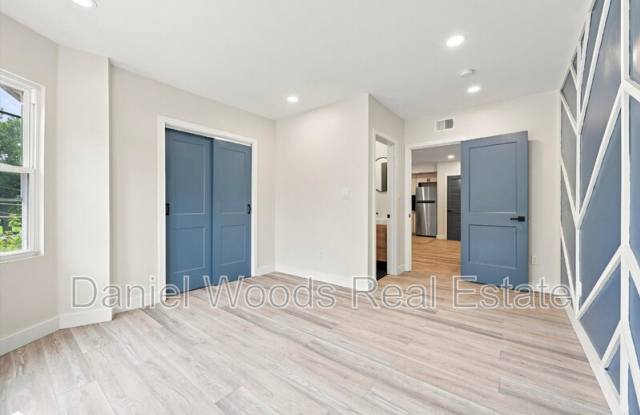 944 West Lycoming Street Gallery 3