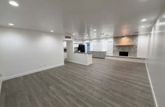 1716 S Shafer Dr Gallery 2