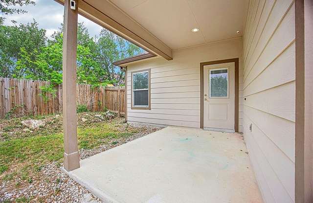 156 Remington Rd Gallery 3