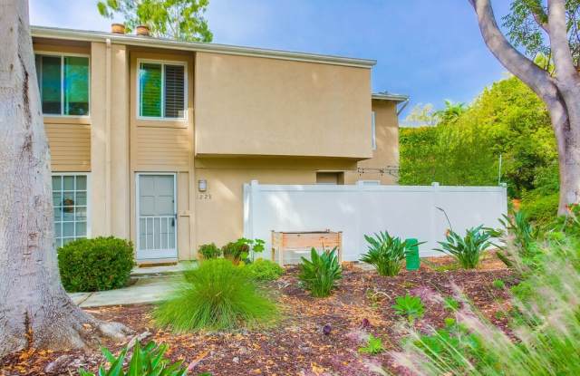 1228 Evergreen Drive Gallery 3