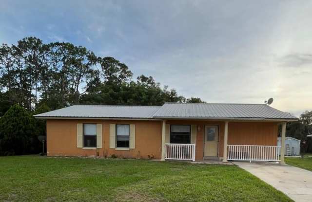 749 MEMORIAL Drive photos photos