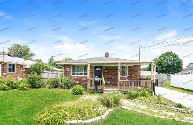 705 Woodstock Road photos photos