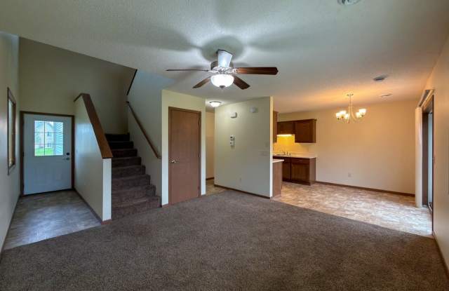 517 Faith Lane Gallery 3