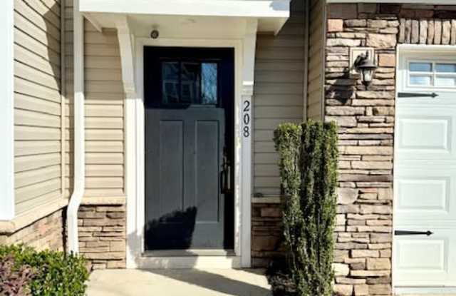 208 Clearwood Drive photos photos