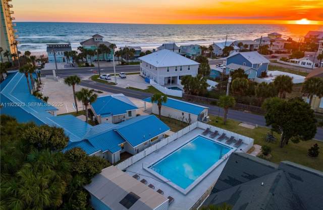 17784 Front Beach Rd photos photos