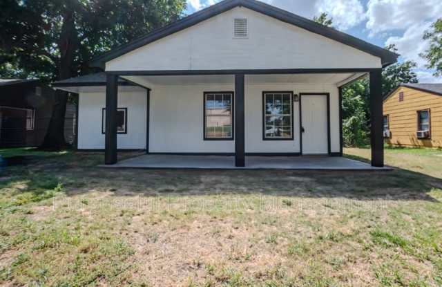 516 Morrison Avenue - 516 Morrison Avenue, El Reno, OK 73036