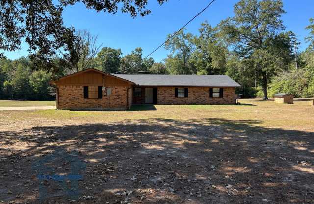 138 County Road 4232 Gallery 1