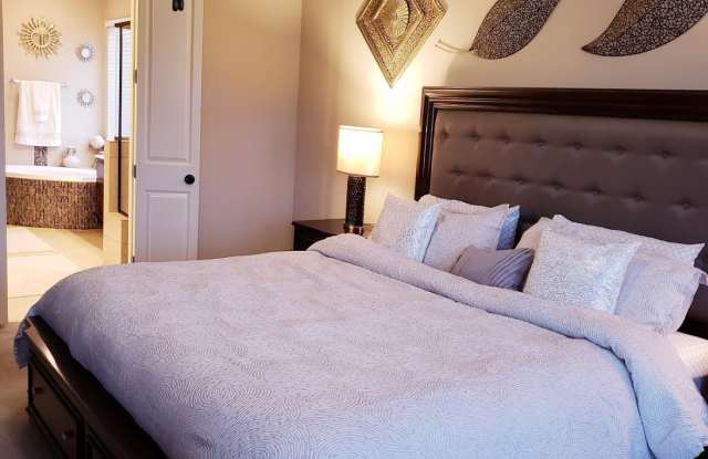 5617 Lipan Apache Bend Gallery 3