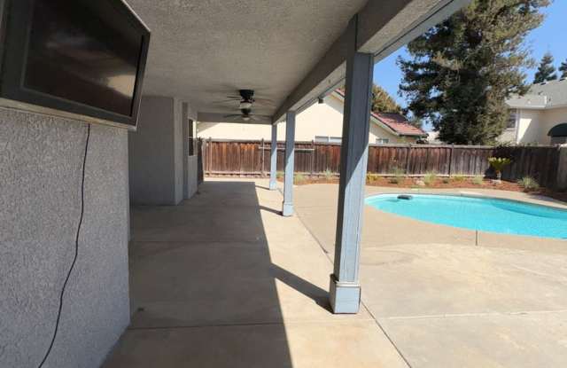 4 Bedroom Home in Clovis! Coming Soon! Gallery 3