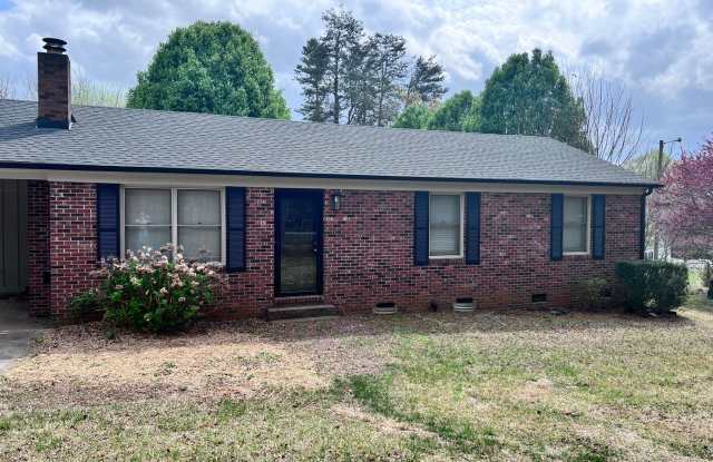 For Rent Statesville - 168 Polly Drive, Iredell County, NC 28625 For Rent Statesville - 168 Polly Drive, Iredell County, NC 28625