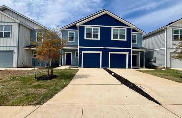 Brand New 3 Bd 2.5 Full Bath Townhouse Near UTSA & LaCantera photos photos