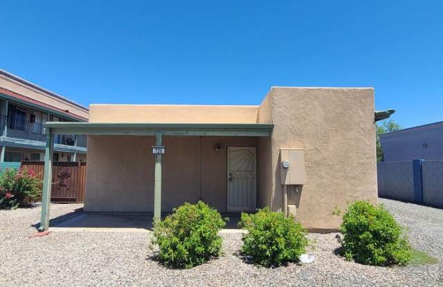 726 West Thurber Road photos photos